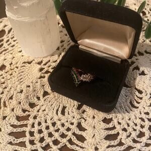 Vintage Faux Emerald and Rhinestone 14k HGE Gold Ring